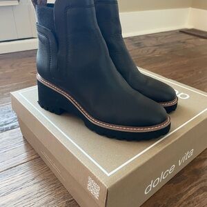Dolce Vita Black Leather Huey H2O Waterproof Ankle Booties - new